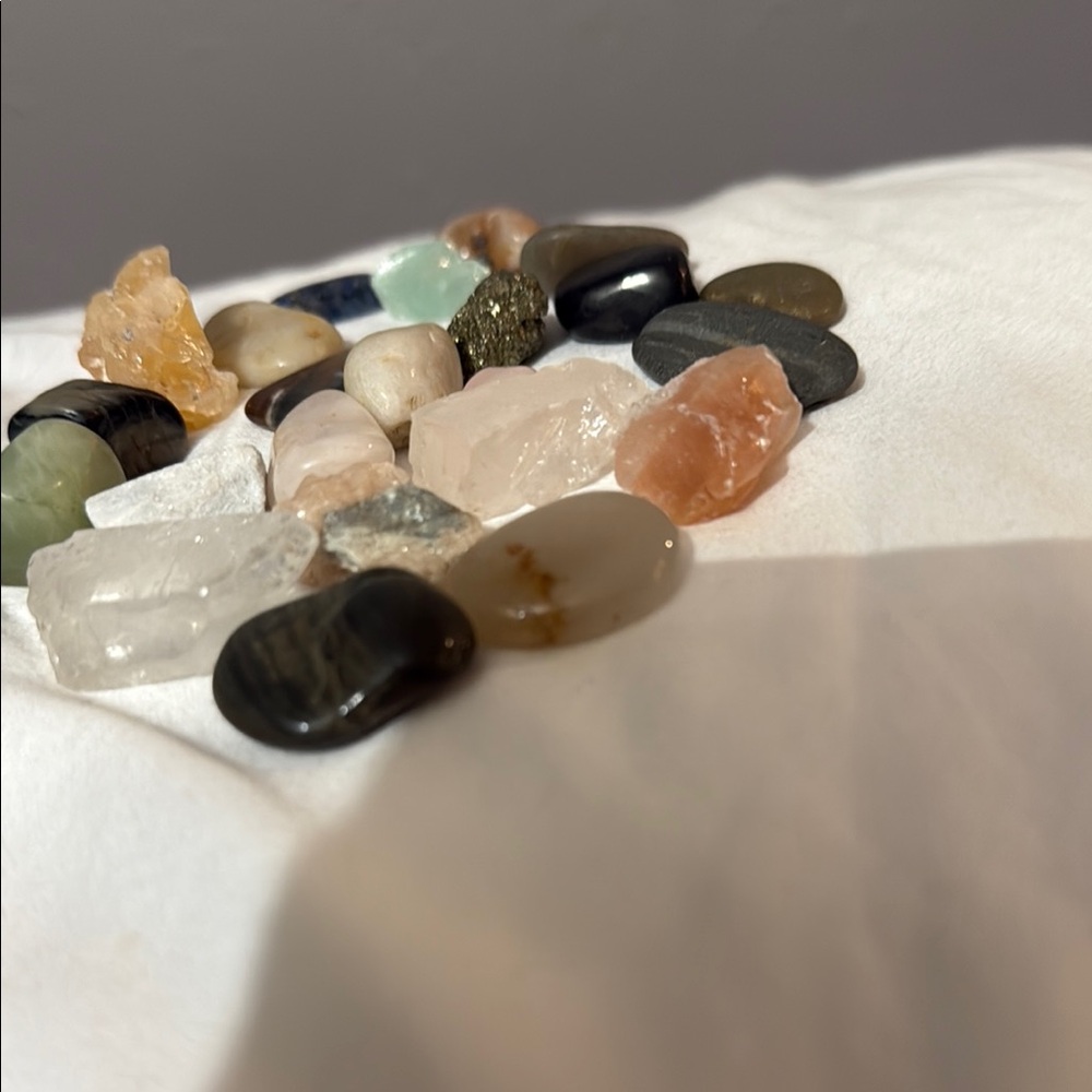 Assorted Natural Stone Collection - Picture 4 of 8